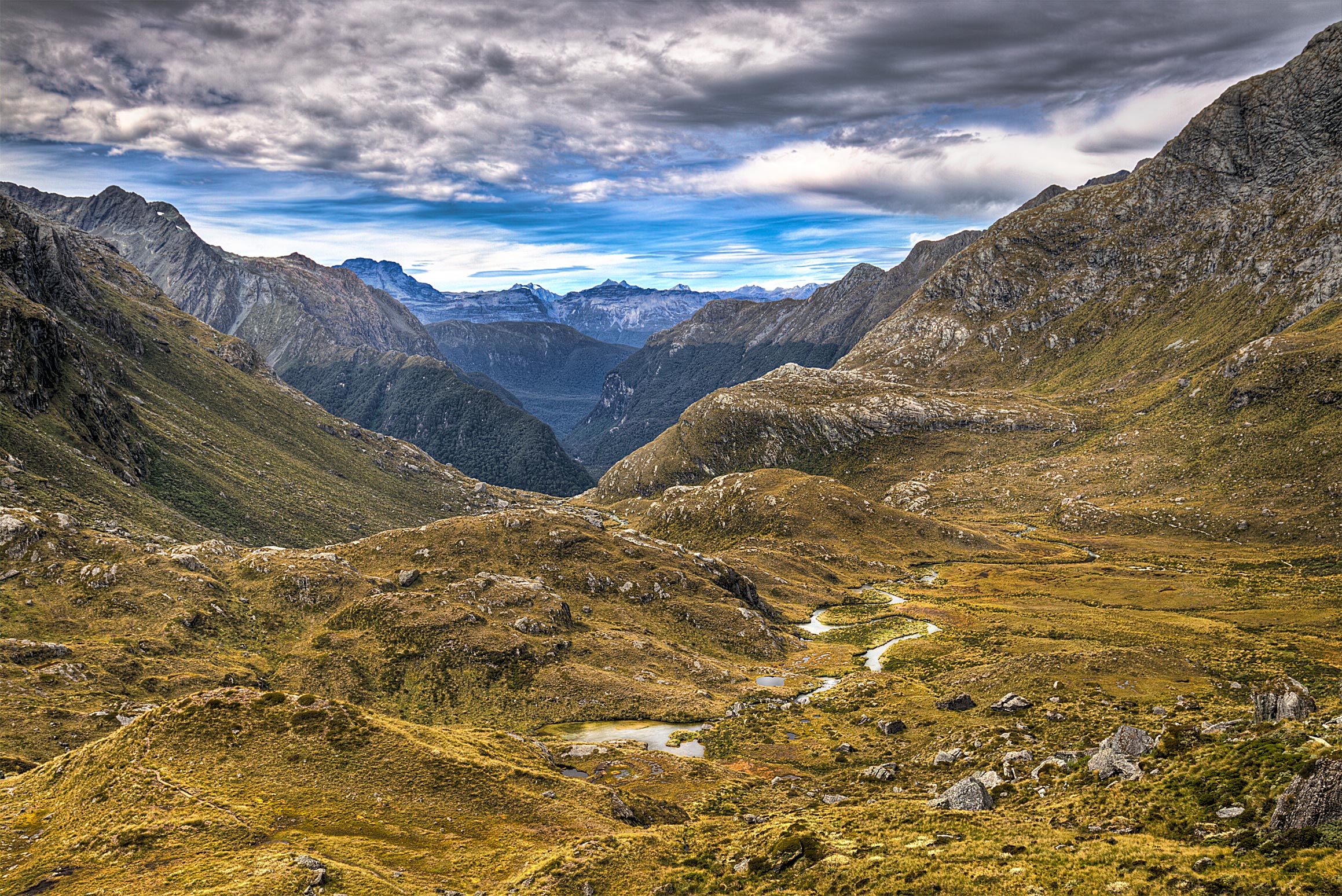 RiverthroughtheMountain