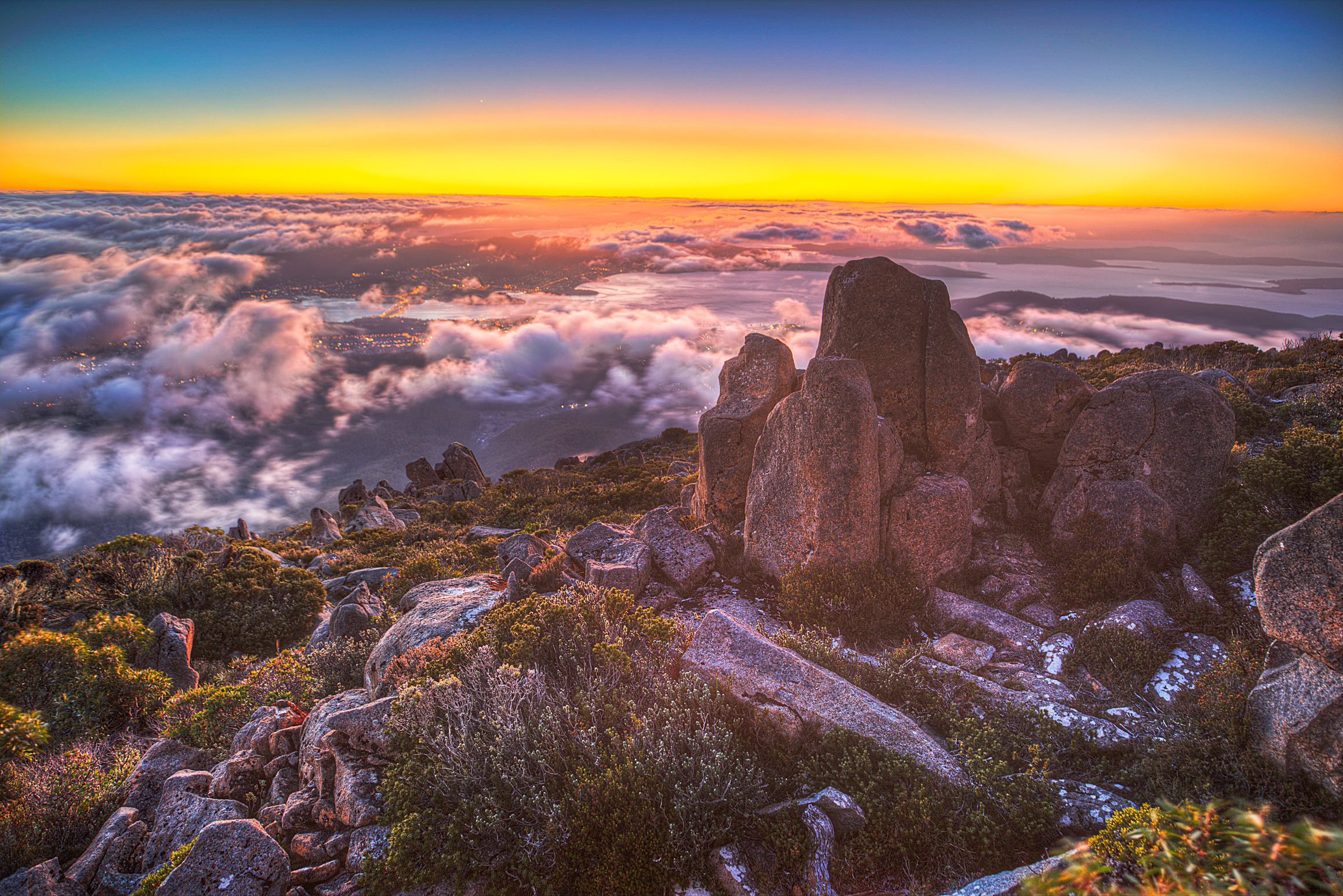 MtWellington_rock