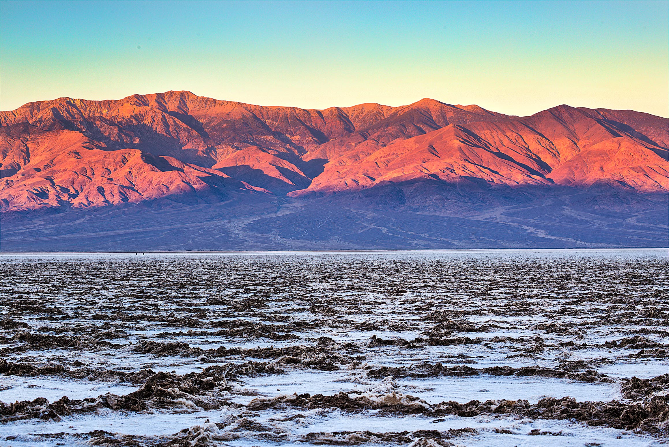 saltflats_close_compressed