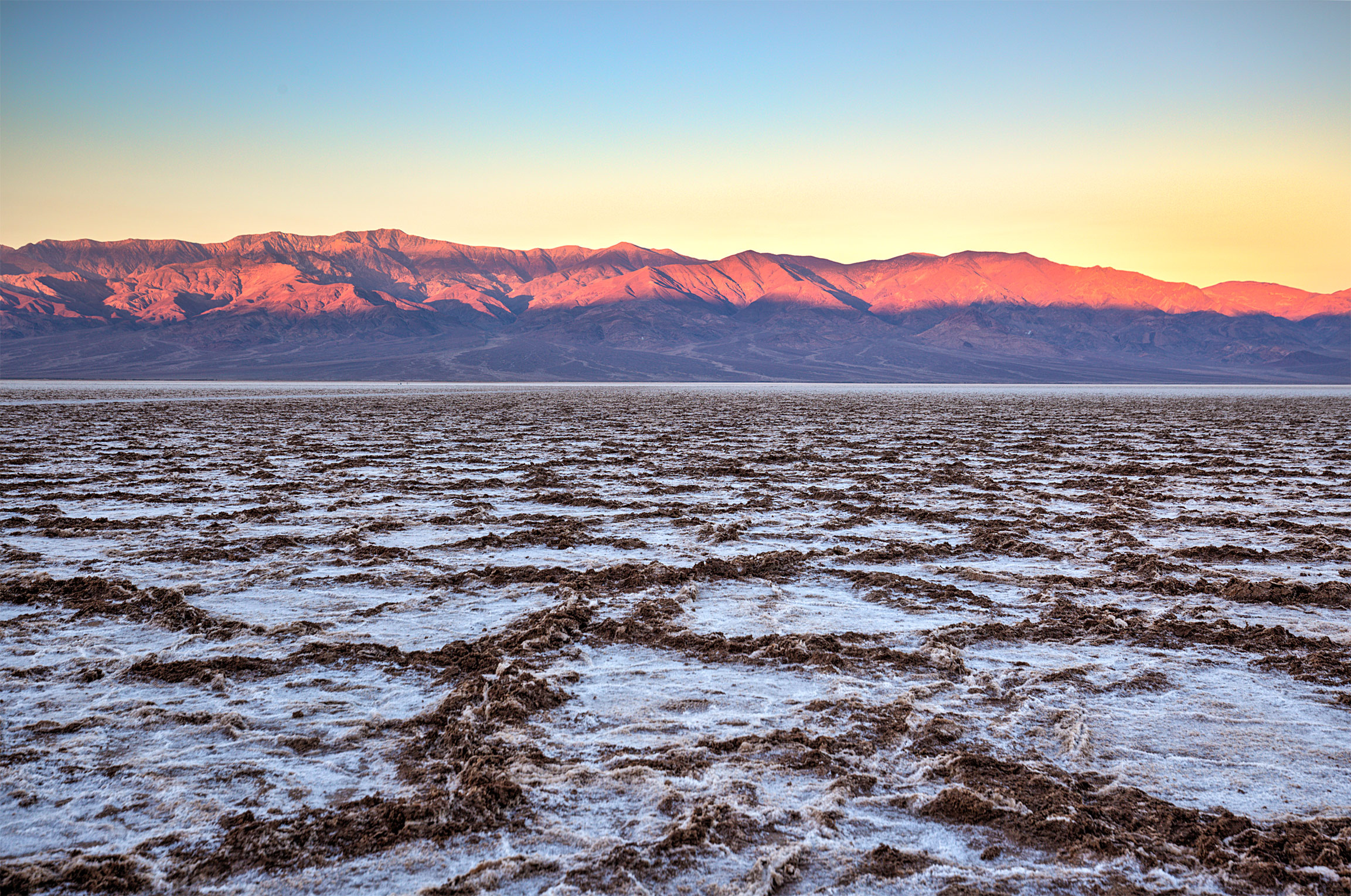 saltflats_wide_compressed